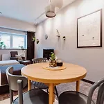 Mosquito Silesia Apartman *